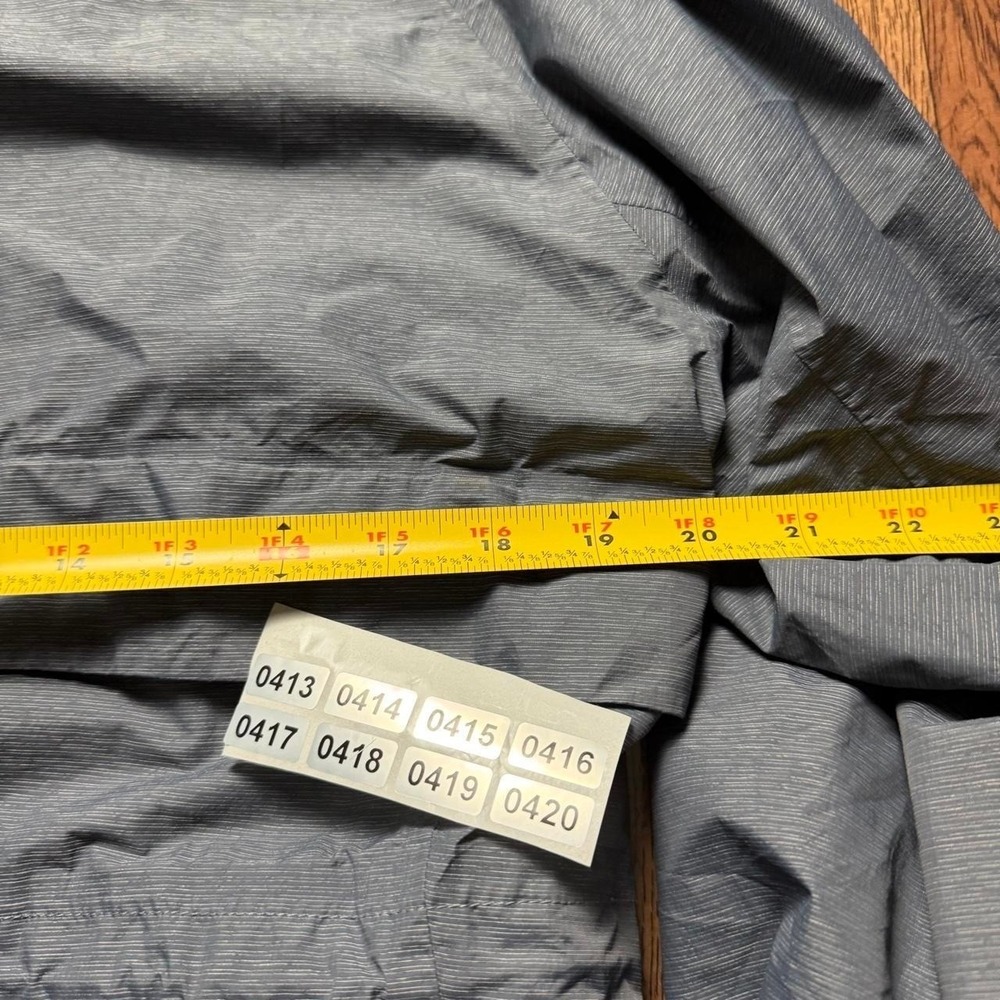 The North Face Women's Hyvent Rain Wind Jacket Large - Picture 7 of 8